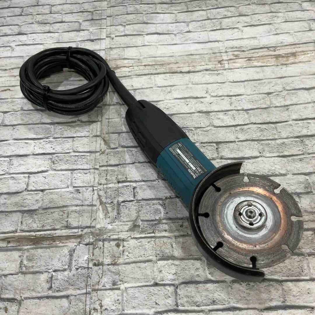 ☆マキタ(makita) 100mmディスクグラインダ GA4032【川口店】