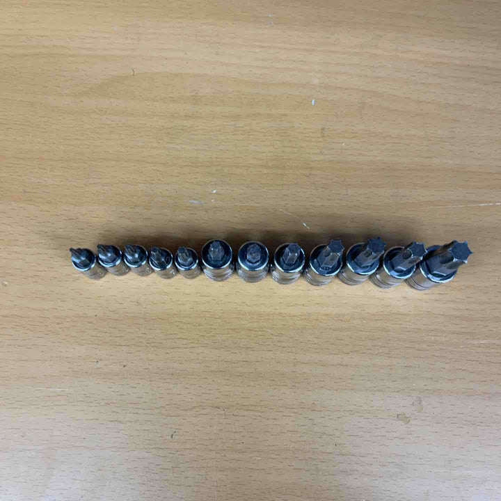 12個セットSnap-on スナップオン トルクスソケット 1/4・3/8 FTX55E/50E/47E/45E/40E/30E/27E/25E/20E/15E/10E/8E 【越谷店】