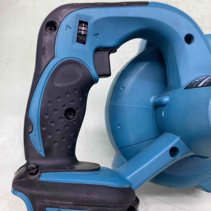 ☆マキタ(makita) コードレスブロワ UB142DZ【越谷店】