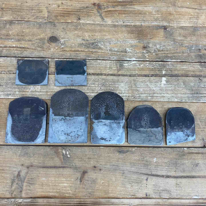 【中古品】 鉋 刃のみ 行近・橘左近・京源次 京住人・中屋東作・重千代 鉋 かんな カンナ 和工具 大工道具 鑿 のみ 鋸 のこ 【東大和店】