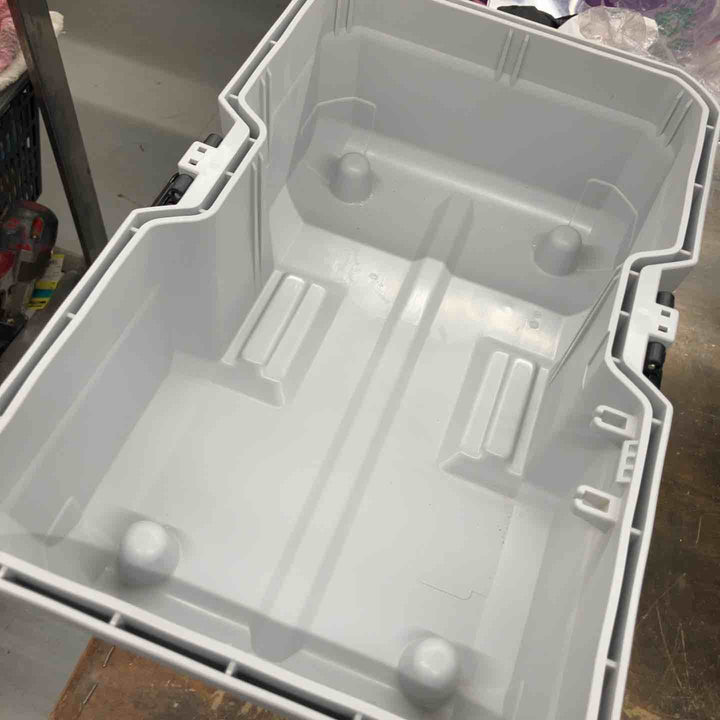 ★マキタ(makita) コードレス集じん機 VC013GZ【戸田店】