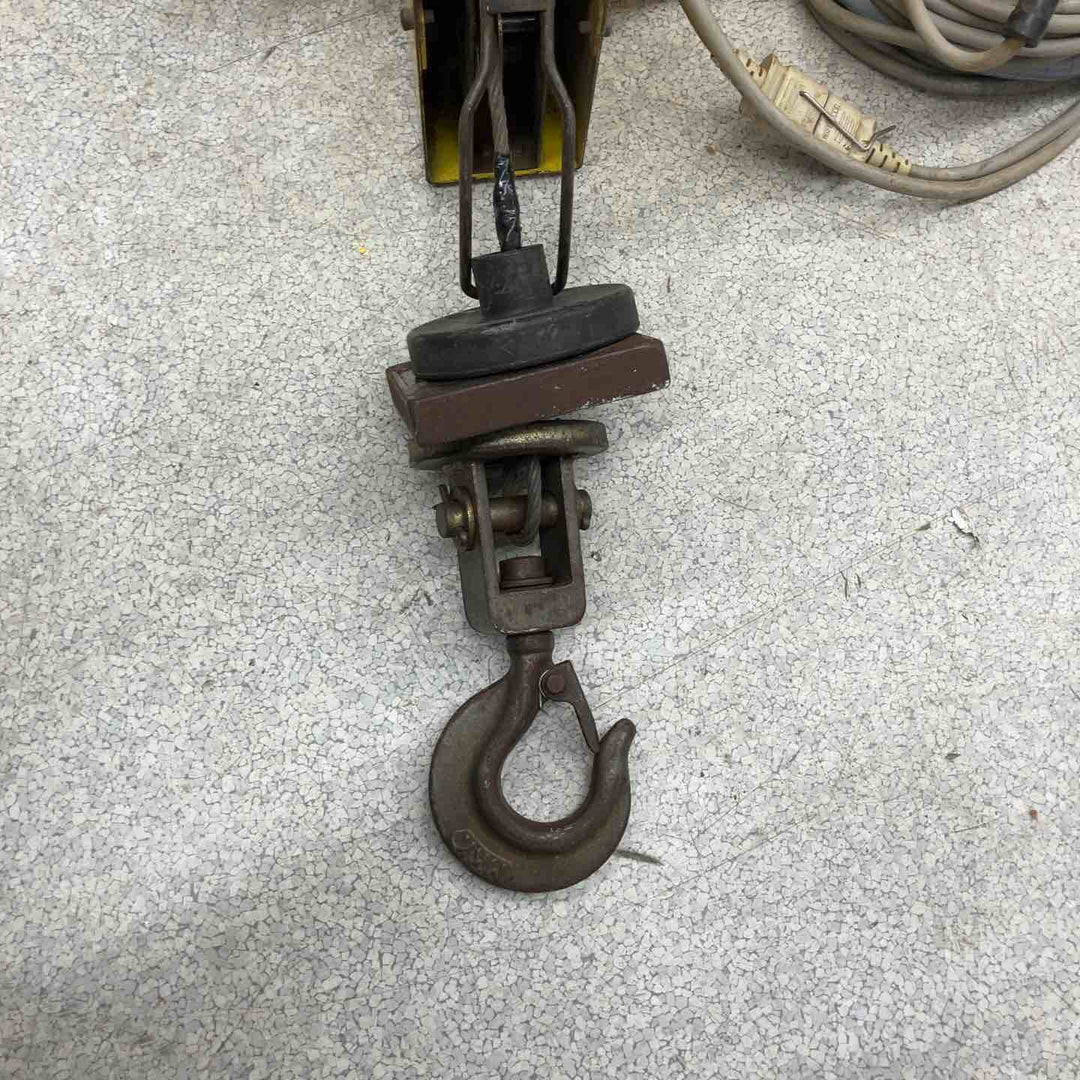 ◇トーヨーコーケン(TKK) ベビーホイスト BH-400  電動ウインチ(ワイヤー)【八潮店】