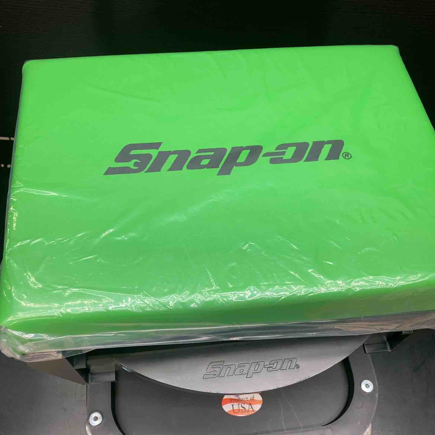 スナップオン バン型シートクリーパー 限定品 Snap-on スナップオン 