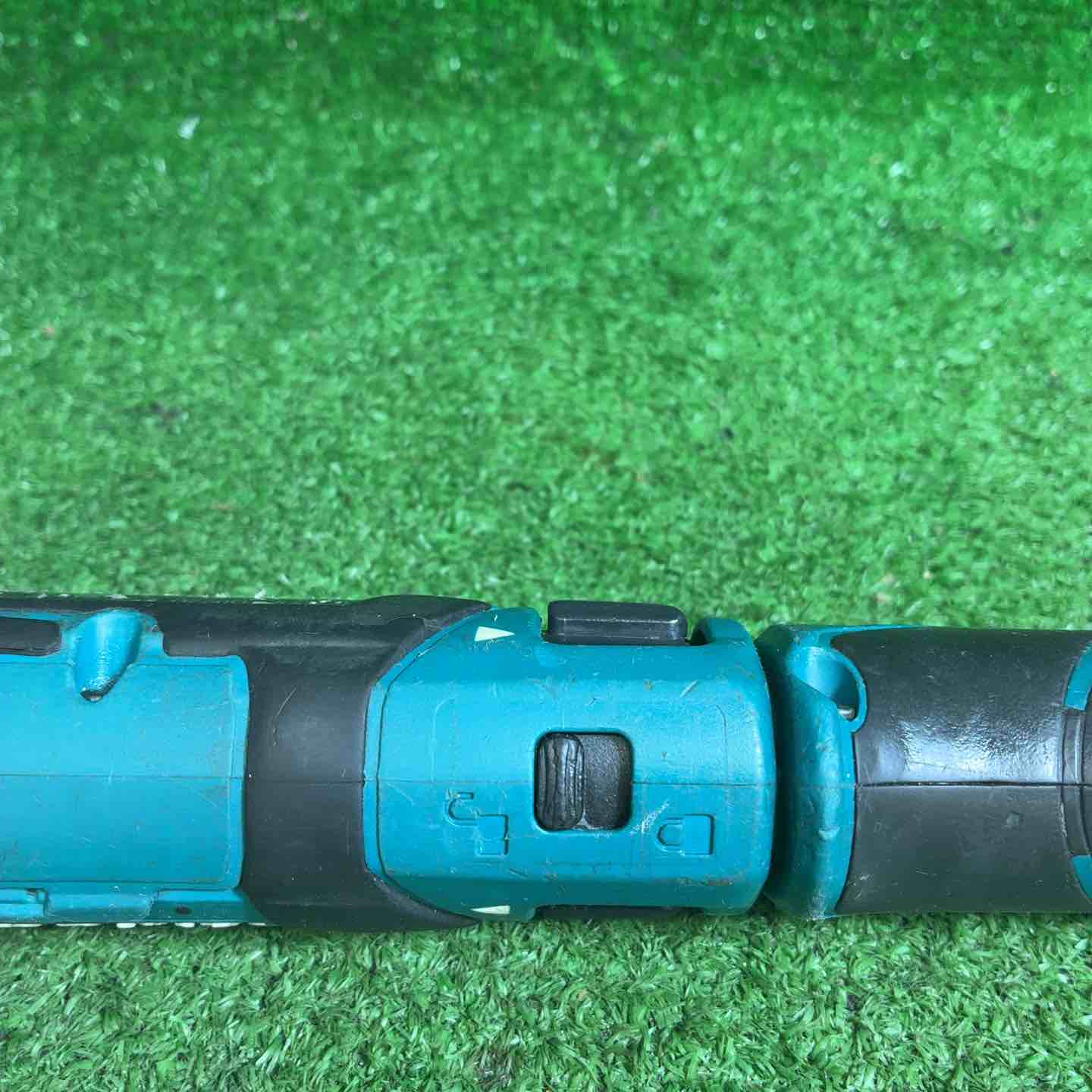マキタ(makita) コードレスペンインパクトドライバー TD022DZ【藤沢店