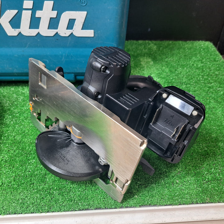 ★マキタ(makita) コードレス丸のこ HS471DRTB【岩槻店】