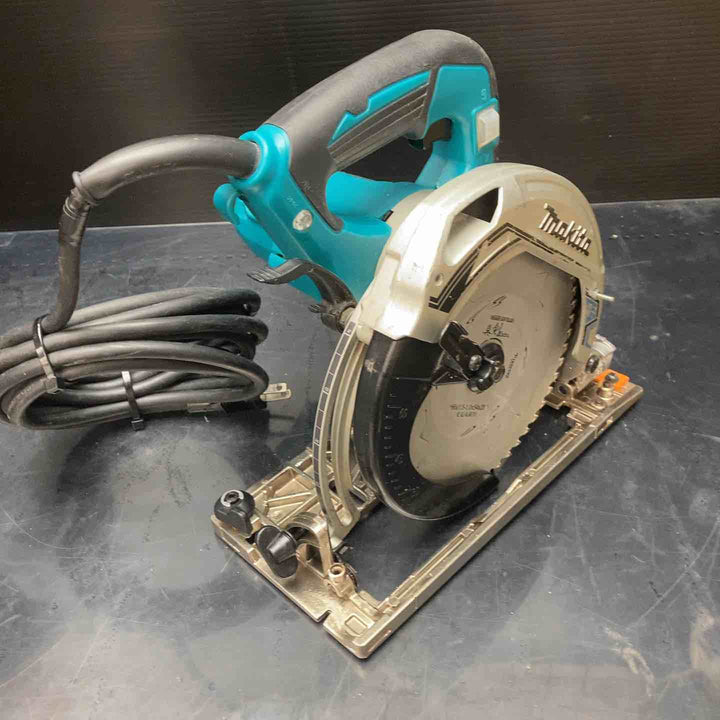 ★マキタ(makita) 電子造作用精密マルノコ 5711C【川越店】