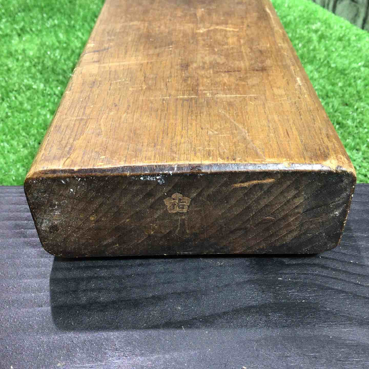銘不明 向龍 寸八鉋 鉋身幅約79mm 台割れ、刃こぼれ等あります。 【川口店】