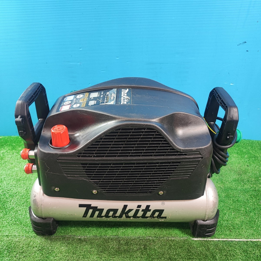 ★マキタ(makita) エアコンプレッサー AC500XLB【岩槻店】