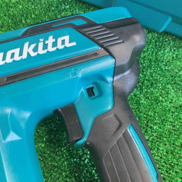 ★マキタ(makita) コードレスピンネイラ PT353DRG【町田店】