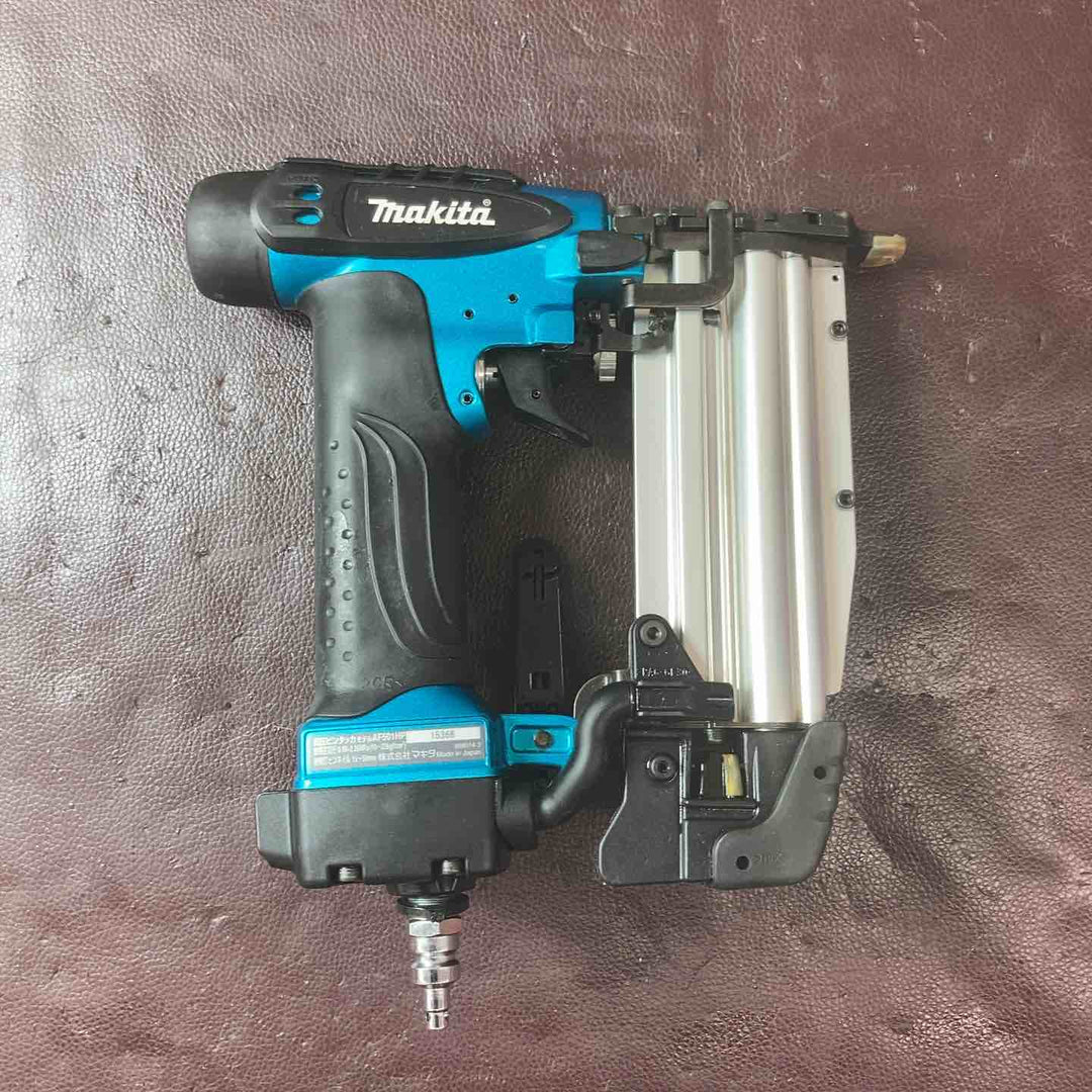 【中古品】 マキタ(makita) 高圧ピンネイラ AF501HP 【東大和店】