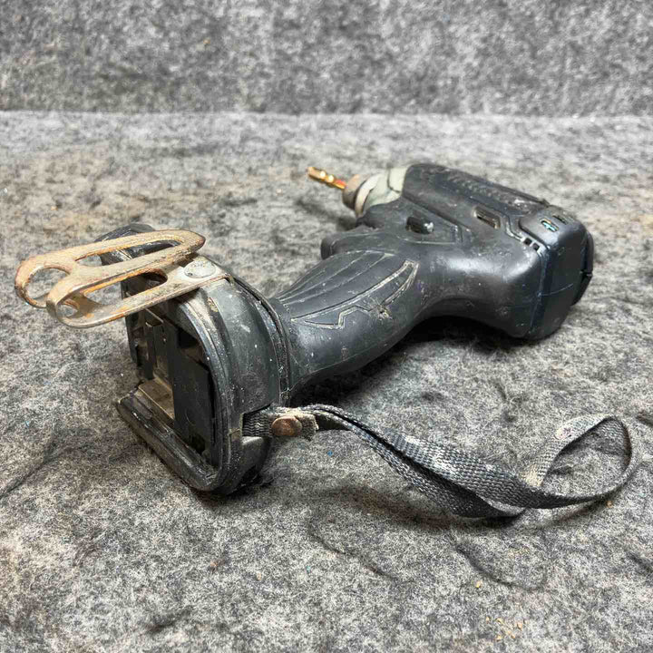 マキタ(makita) コードレスインパクトドライバー TD136DRFXB【桶川店】