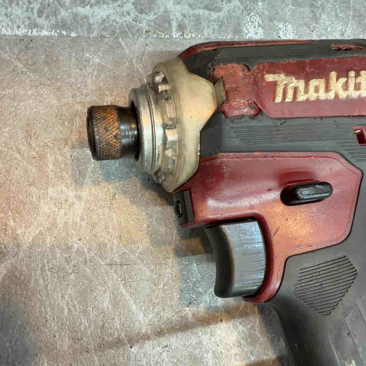 ★マキタ(makita) コードレスインパクトドライバー TD161DGXAR【八潮店】