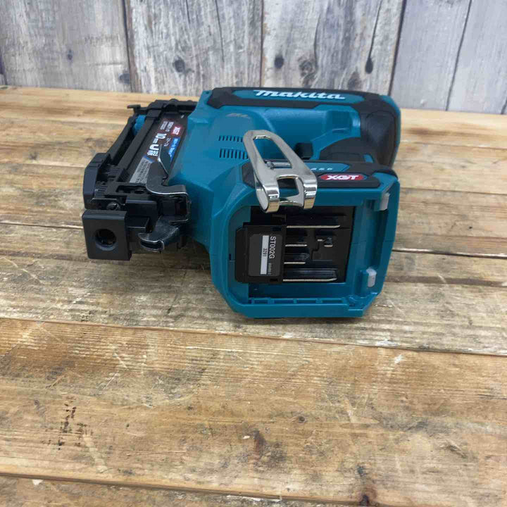 マキタ(makita) コードレスタッカ ST002GZK 【東大和店】