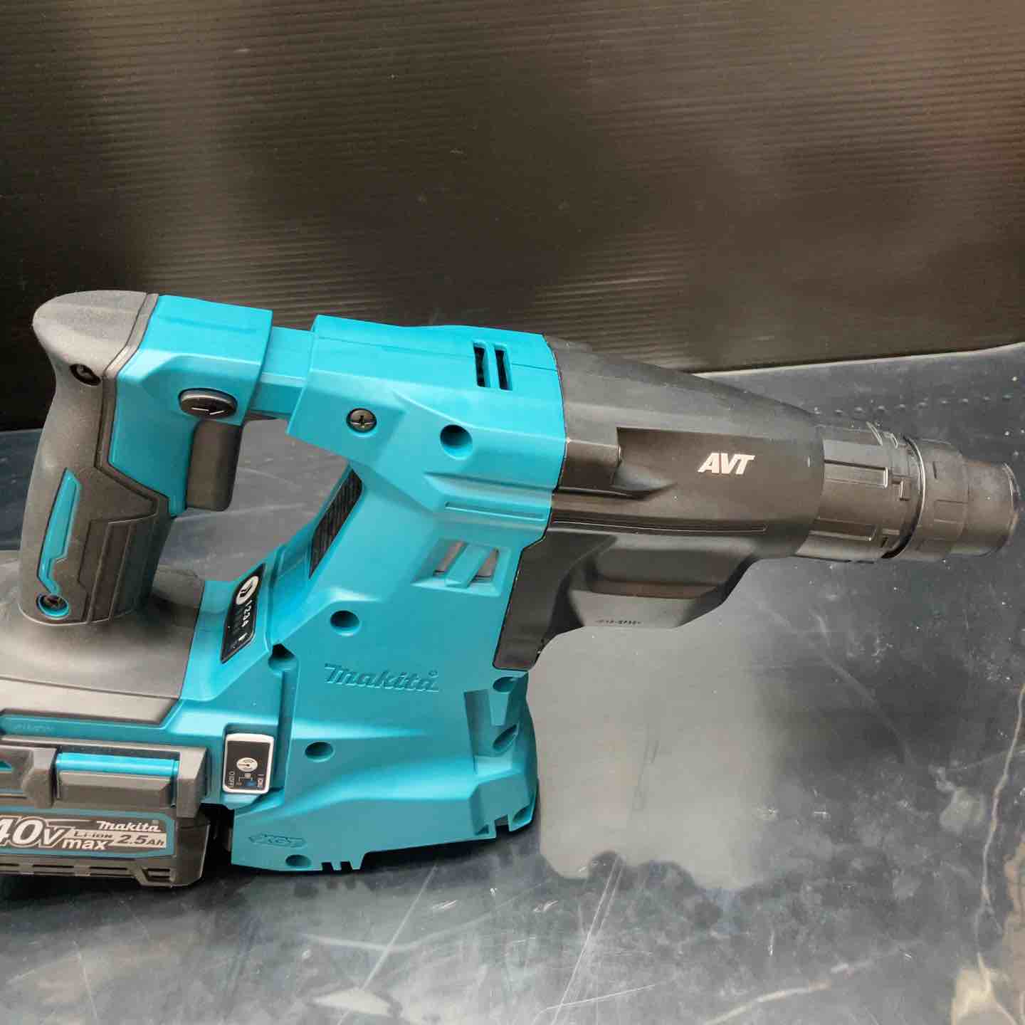 未使用品】☆マキタ(makita) コードレスハンマドリル HR011GRDX【川越