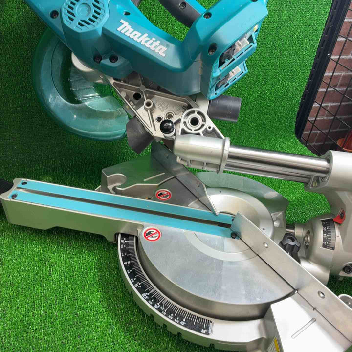 マキタ(makita) コードレススライドマルノコ LS714DZ【藤沢店】