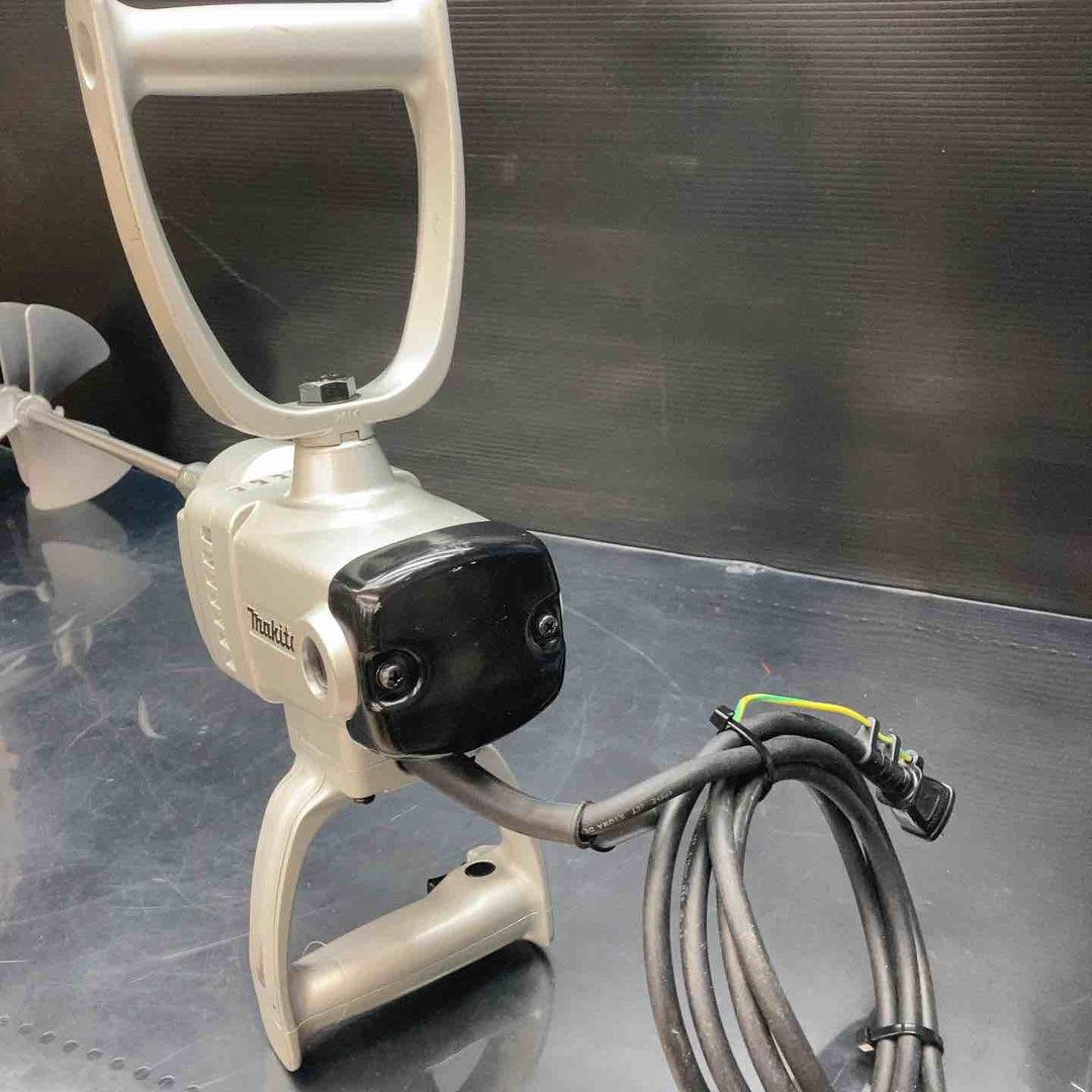 ☆マキタ(makita) かくはん機 カクハン機  UT2400【川越店】