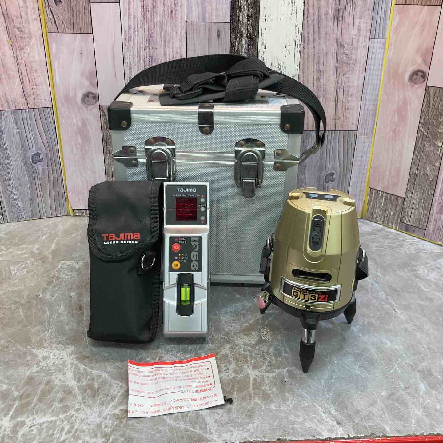 レーザー墨出し器 – タグ 