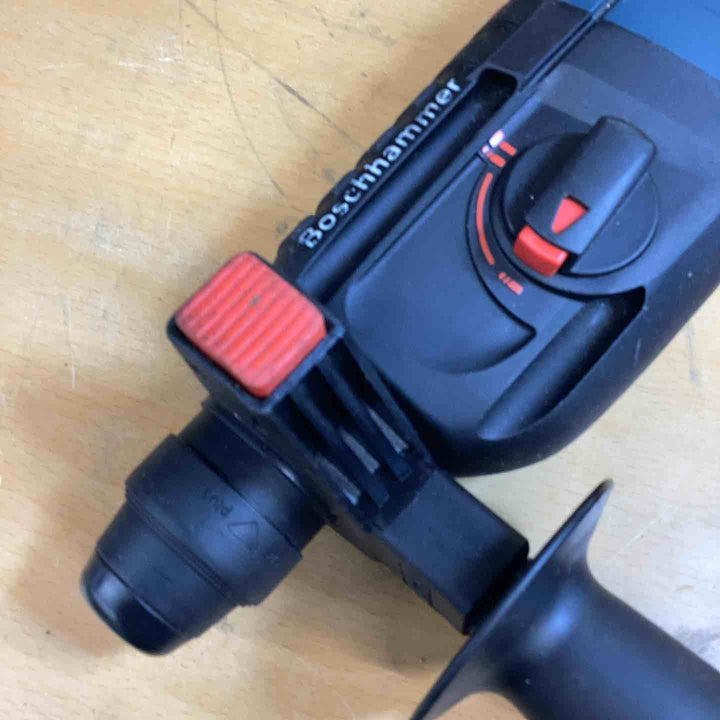 ★ボッシュ(BOSCH) ハンマドリル GBH2-23RE【越谷店】