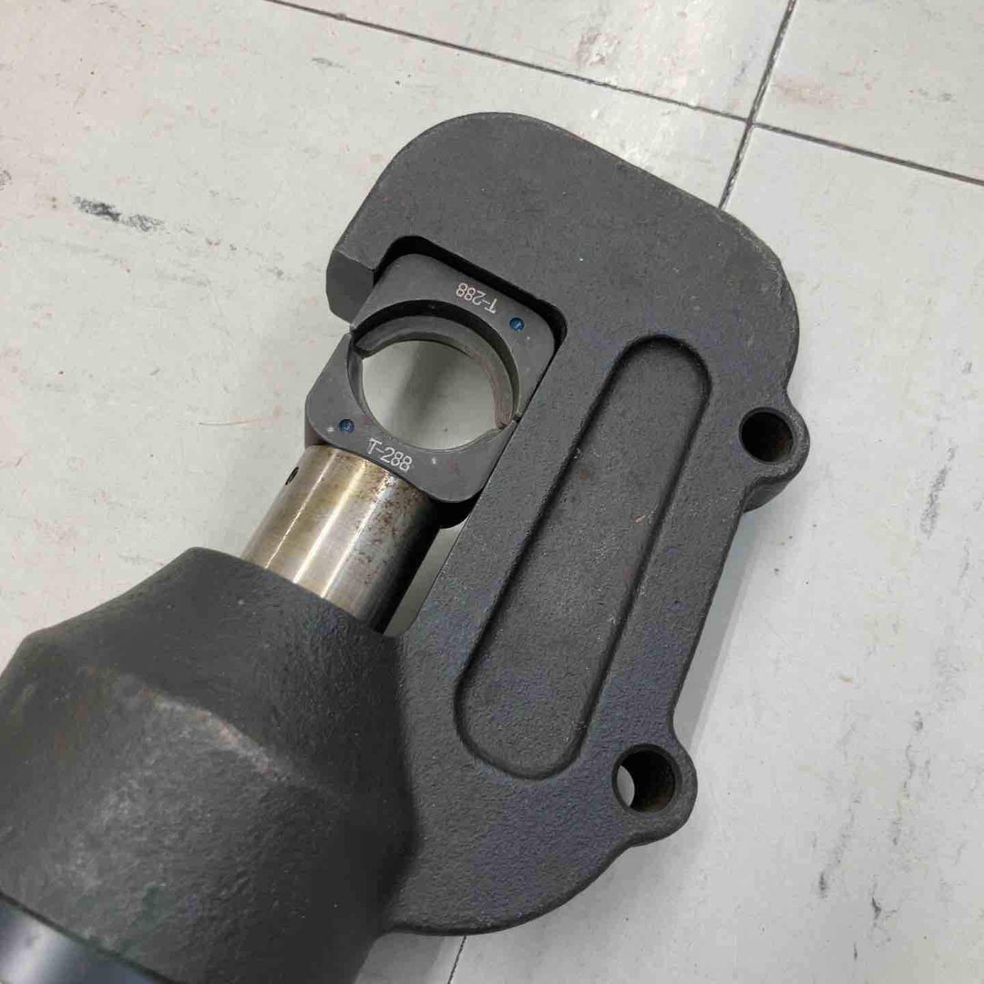 【現状品】◇カクタス(CACTUS) 産機興業 油圧ヘッド分離式T型圧縮工具 CT-2【鴻巣店】