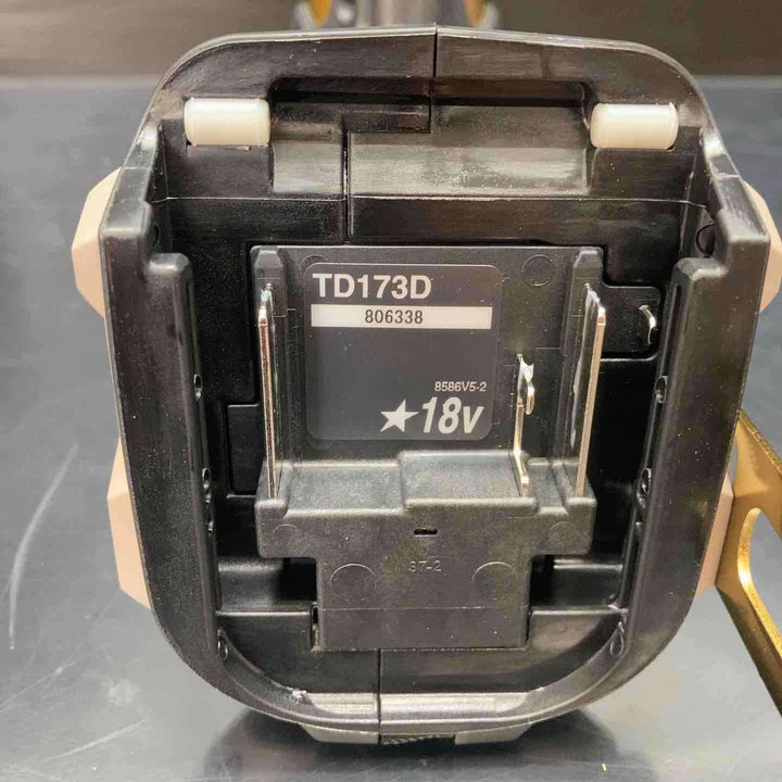 マキタ(makita) コードレスインパクトドライバー TD173DGXPG LTX20周年限定色 プレミアムグレージュ【川越店】