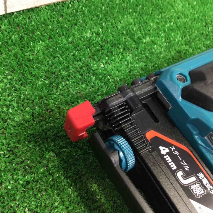 マキタ(makita) コードレスタッカー ST421DZK【町田店】