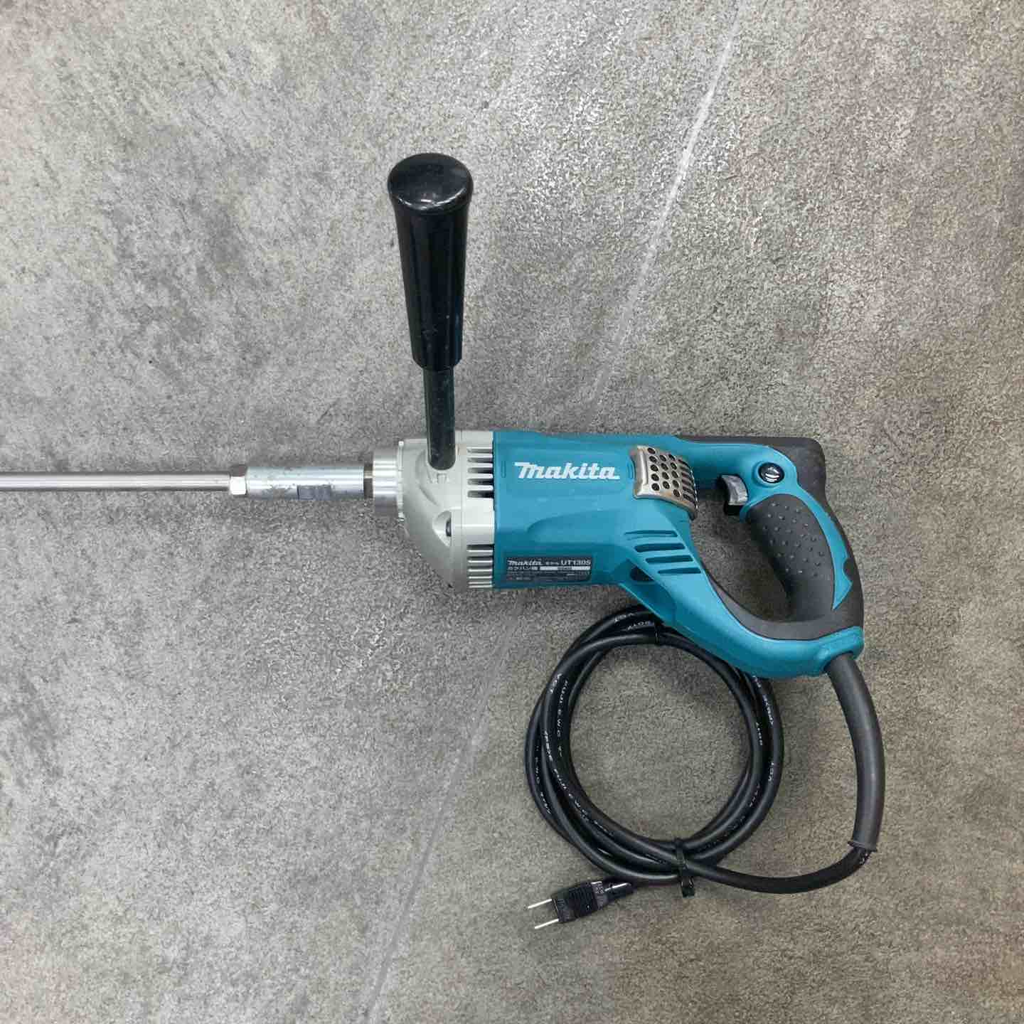 マキタ(makita) コンクリートかくはん機 UT1305【川越店】 ☆マキタ(makita) コンクリートかくはん機 UT1305【川越店】 ☆マキタ