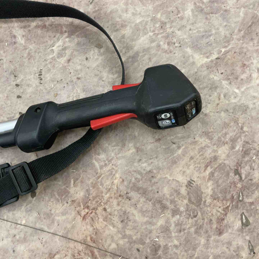 【中古品】マキタ(makita) コードレス草刈機 MUR186UDZ Uハンドル 分割棹 本体のみ【所沢店】