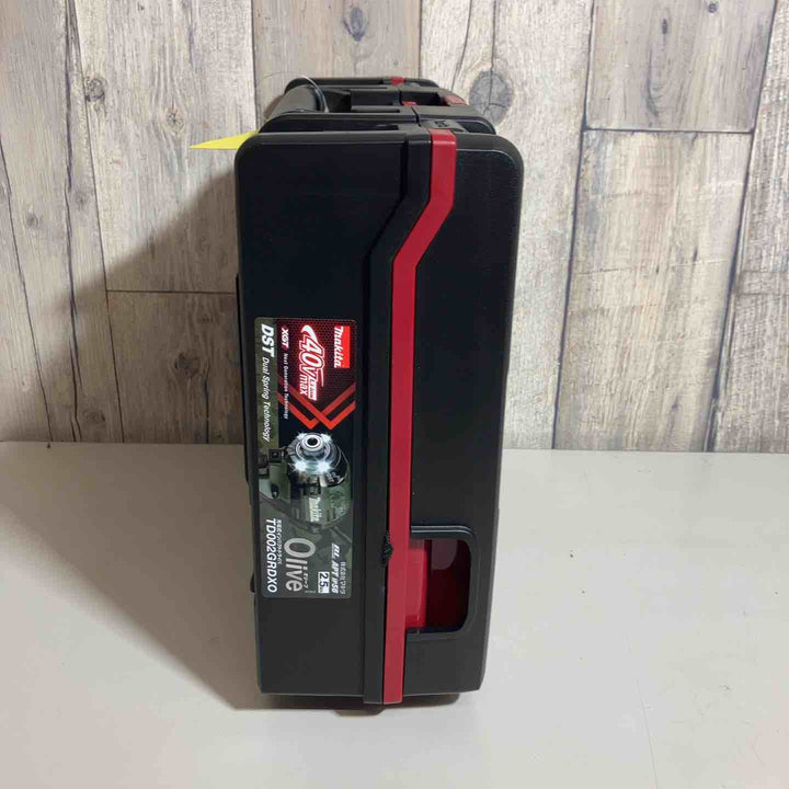 未使用品】★マキタ(makita) コードレスインパクトドライバー TD002GRDXO ケースに汚れあり 40Vmax 純正バッテリー付属【戸田店】