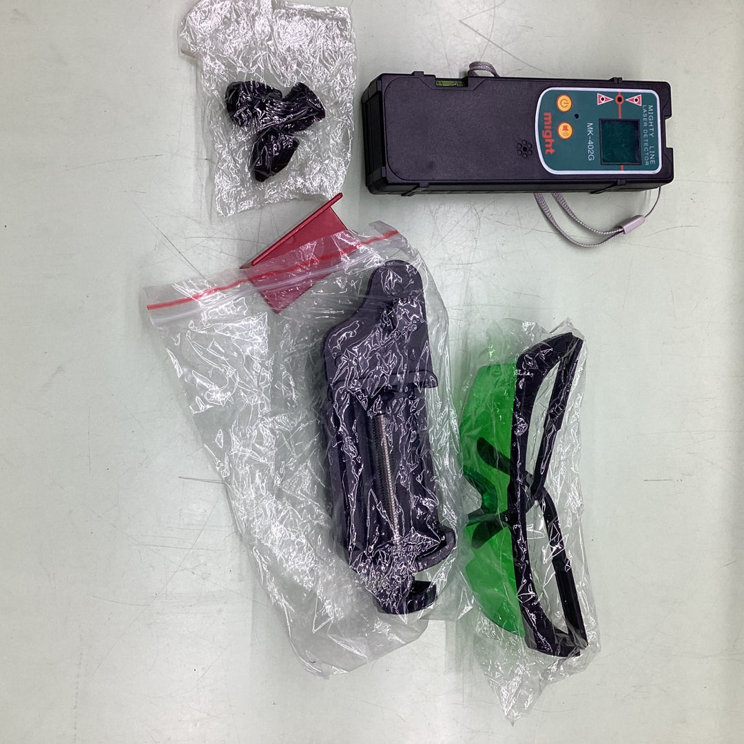 〇マイト工業(might) グリーンレーザー墨出し器 MGL-411GP 矩十字・横【越谷店】