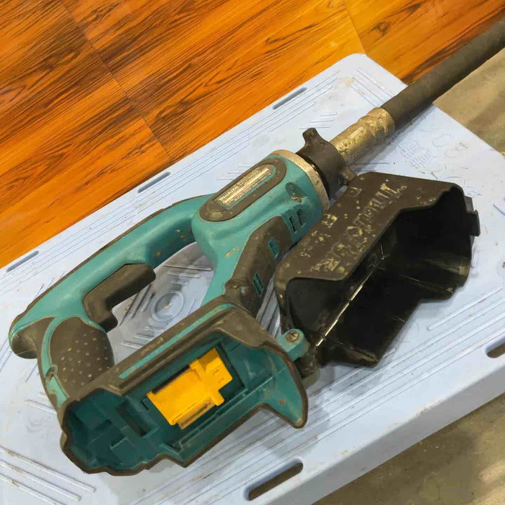 【店頭受取り限定】★マキタ(makita) コードレスコンクリートバイブレータ VR350DZ 18V 動作確認済み【川口店】