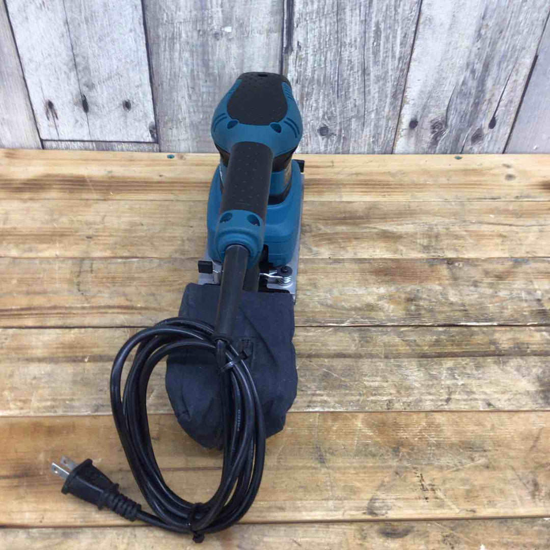 【中古品】 マキタ(makita) 仕上サンダ BO3710 100V ペーパーやすり付属 サンダー 【東大和店】