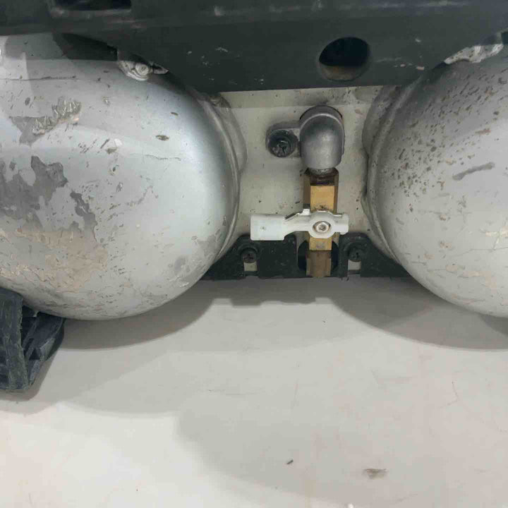 ★マキタ(makita) エアコンプレッサー AC462XLHB【川口店】