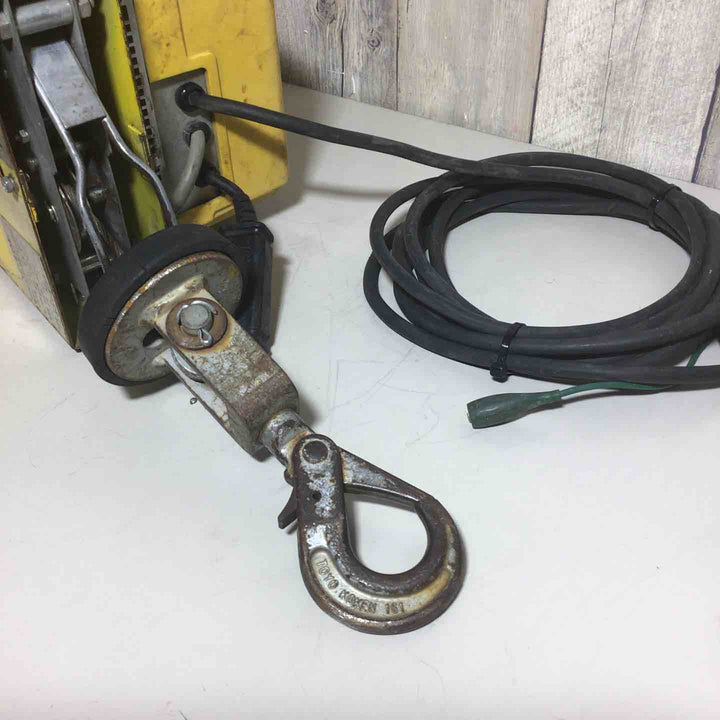 ◇トーヨーコーケン(TKK) ベービーホイスト(無線式) BH-N740R ウインチ ワイヤー交換が必要です【戸田店】