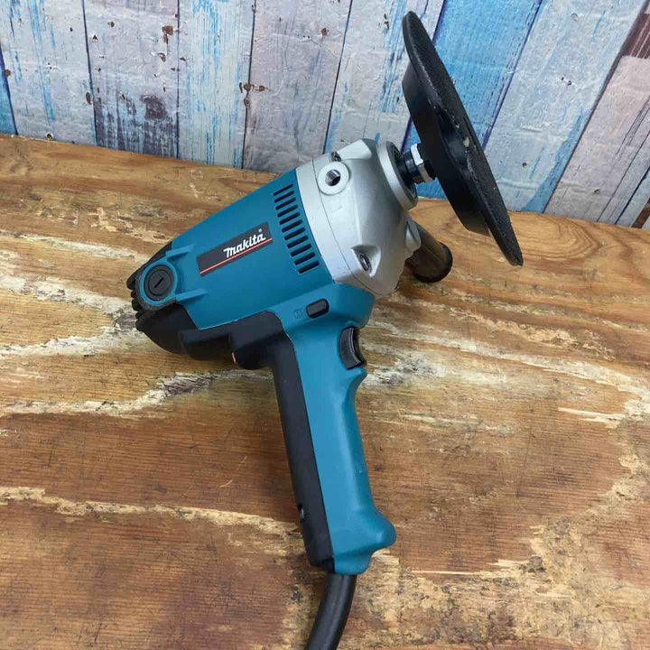 ◇マキタ(makita) 180mm電子ポリッシャ PV7001C【柏店】