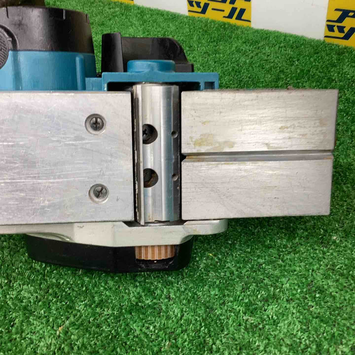 ★マキタ(makita) コードレスカンナ KP180DZ【越谷店】