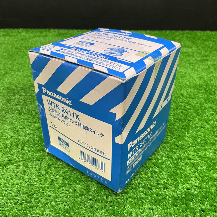 Panasonic 天井取付熱線センサ付自動スイッチ(親器)ホワイト WTK2411K【電材館越谷店】