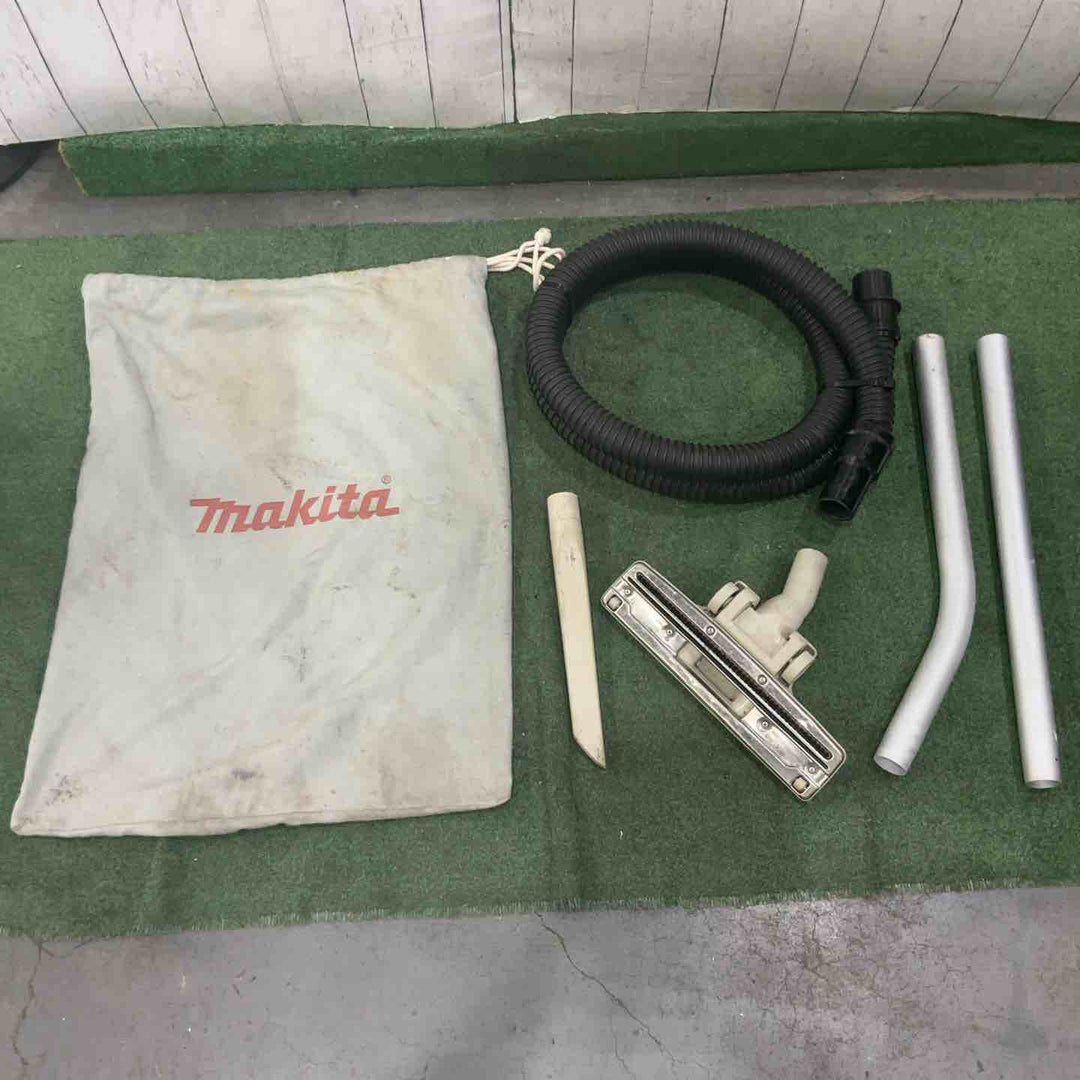★マキタ(makita) 集じん機 乾式 484(P) 動作確認済【川口店】