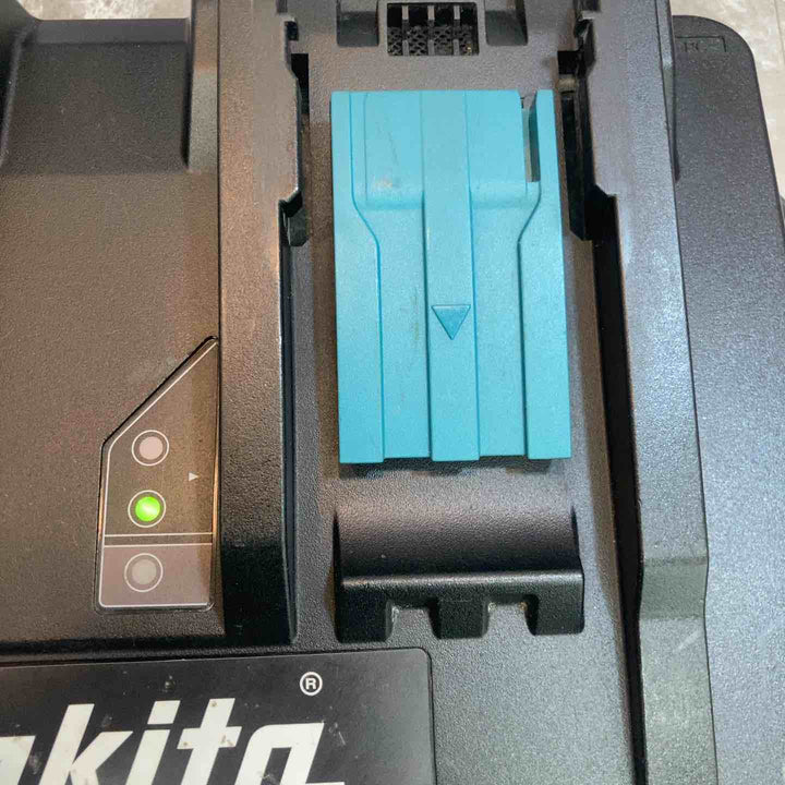 【中古品】マキタ makita 2口急速充電器 DC18RD 箱なし【八潮店】