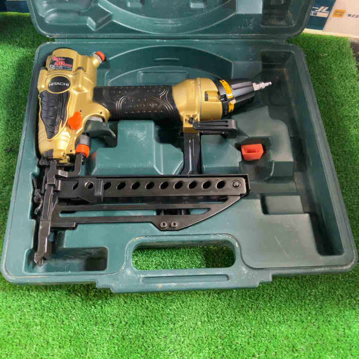 ★ハイコーキ(HIKOKI ※旧:日立工機) 高圧フロアタッカ N5004HMF【草加店】