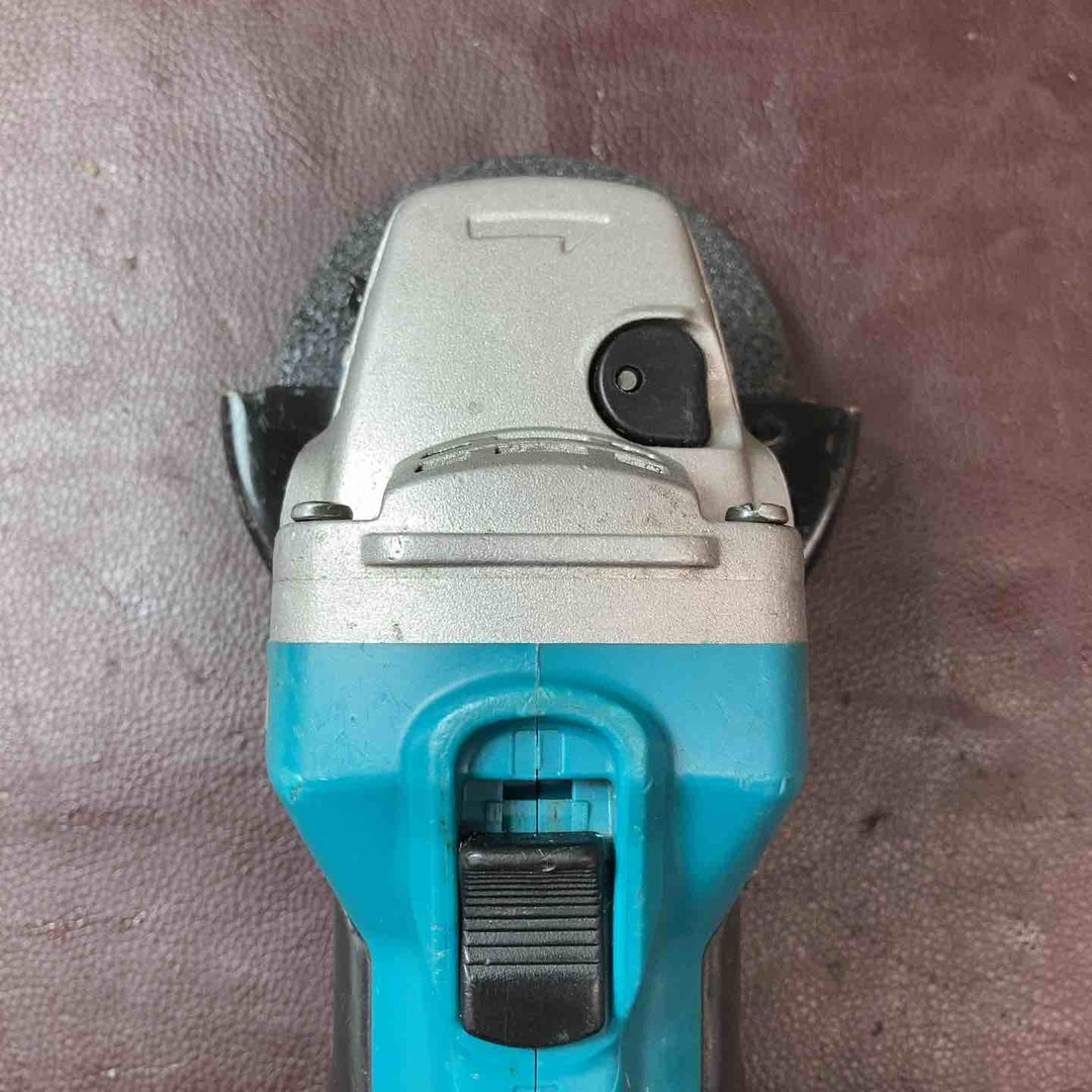 【中古品】 マキタ(makita) 14.4V 100mmコードレスディスクグラインダー GA400DZ 本体のみ 【東大和店】