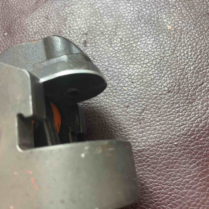 【中古品】 ネグロス電工 軽量間柱振れ止めチャンネル切り欠き工具 MAKCK32 【東大和店】