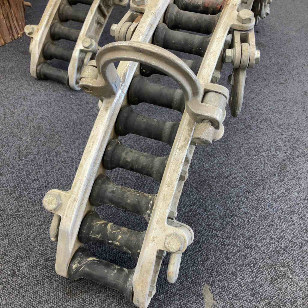 【中古品 / 店頭受取り限定】屈曲部用金車 安田製作所 仕5152号2版 2台【千葉県柏市】