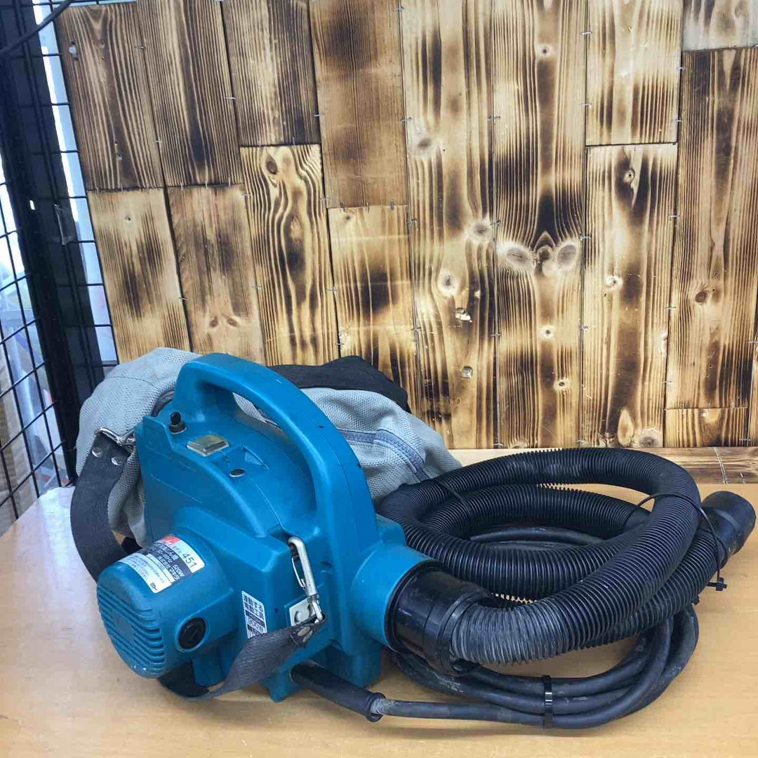 makita マキタ 集塵機 451 ホース、集塵袋付き【越谷店】