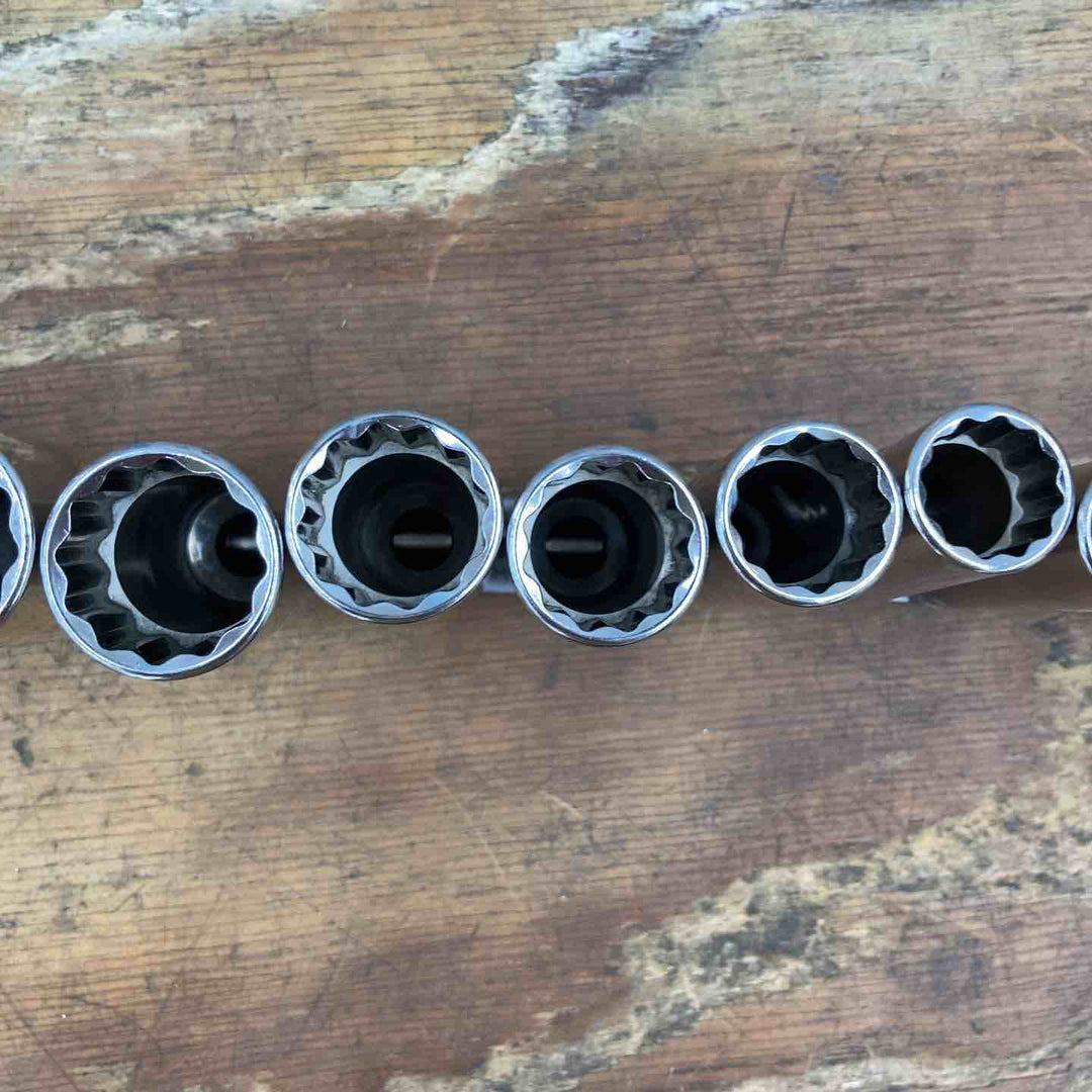 スナップオン(Snap-on) ソケット 15本セット S401/S361/S341/S321/S301/S281/S261/S241/S221/S201/S181A/S161A/S141A/S121A/SM10A【柏店】