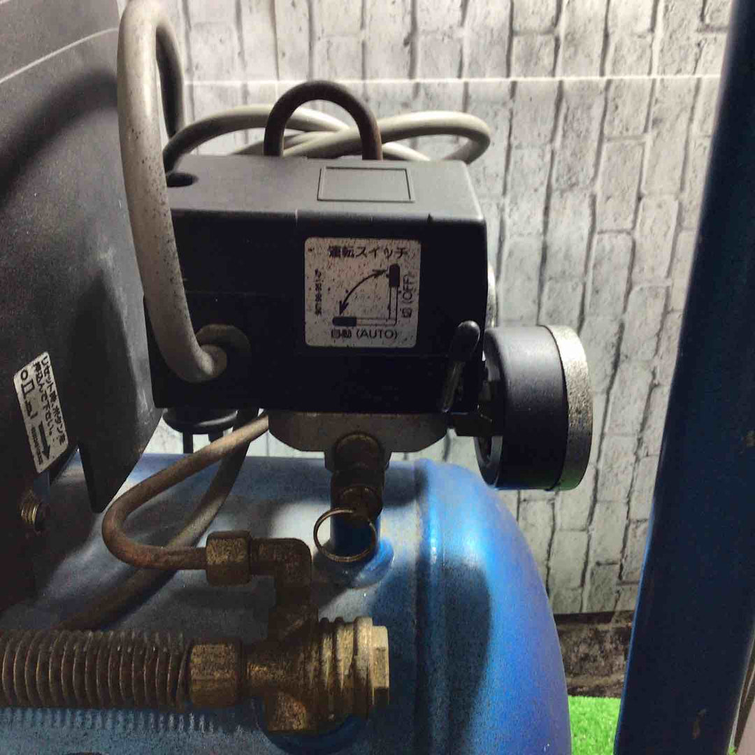 【店頭受取り限定】◇藤原産業 オイルレスエアコンプレッサー AM15-25【川口店】