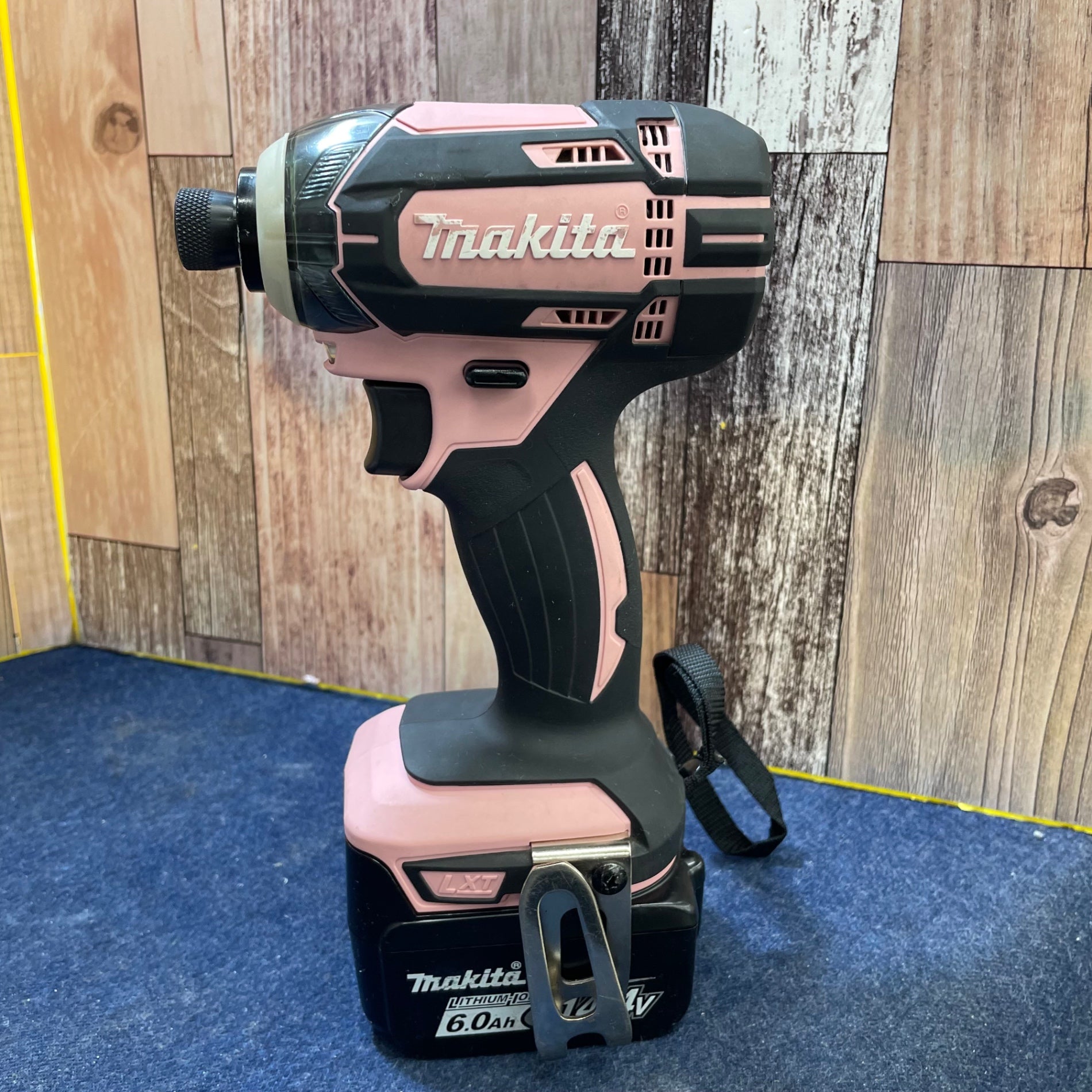 ☆マキタ(makita) コードレスインパクトドライバー TD138DRFXP【八潮店