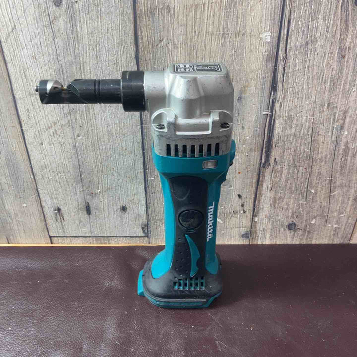 【中古品】◇マキタ(makita) コードレスニブラ JN161DRG 18V【東大和店】