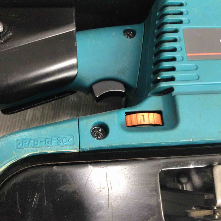 ☆マキタ(makita) ベルトサンダ 9404【草加店】