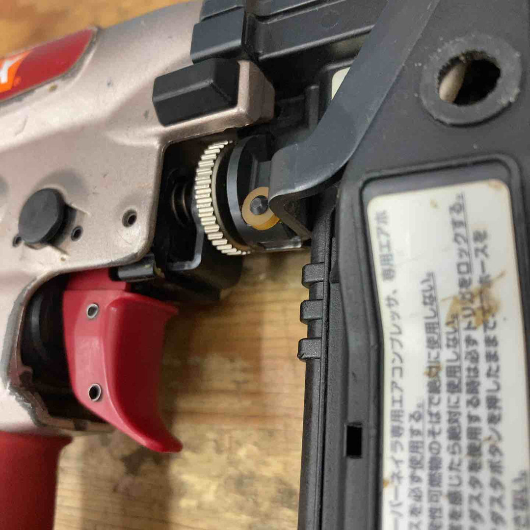 ★マックス(MAX) 高圧フロアタッカ HA-38F2(D)/4MA【柏店】