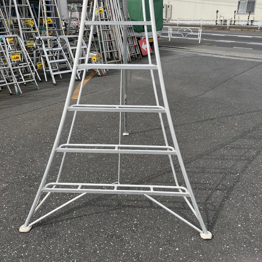 【中古品/店頭受取り限定】メーカー不明 園芸用アルミ脚立 11尺 アルミ三脚【東大和店】